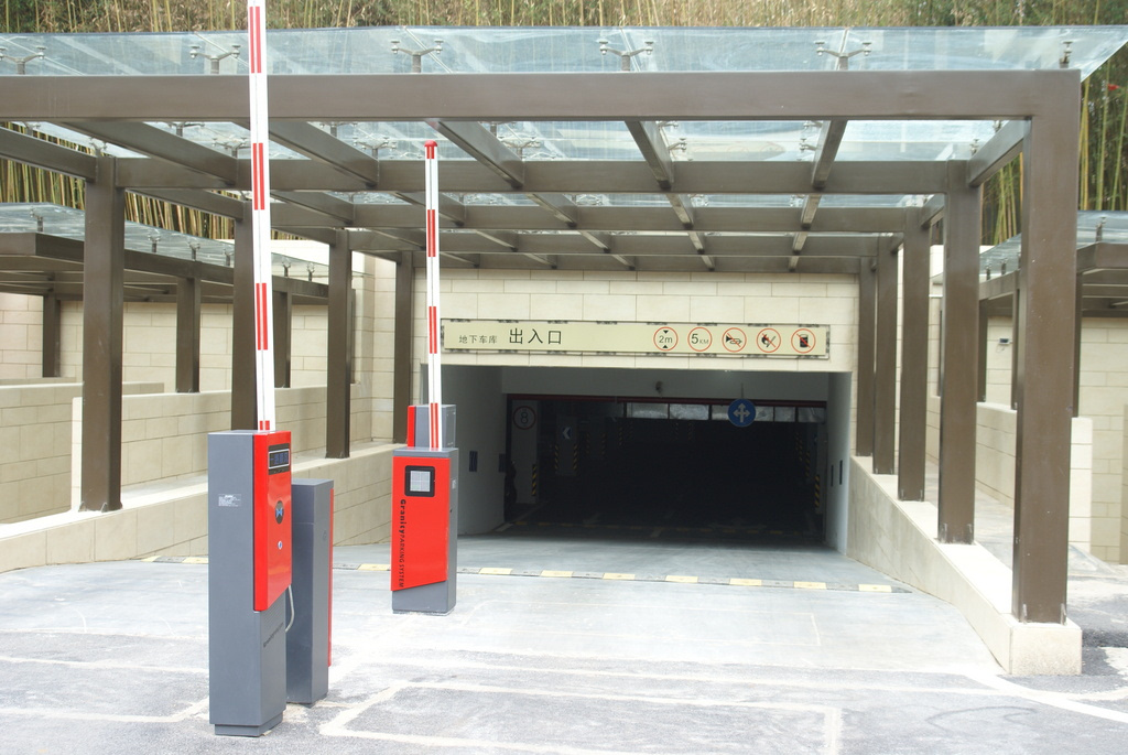 排水板廠家http://www.lyjwcxx.com.cn/